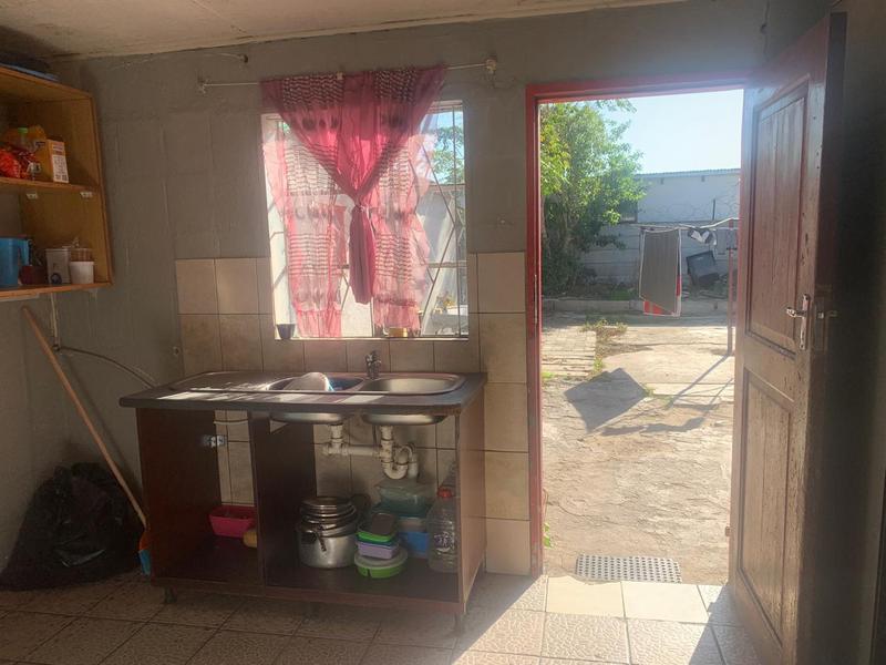 1 Bedroom Property for Sale in Kleinvlei Western Cape